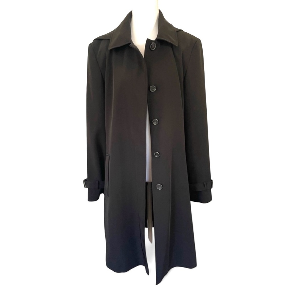 Gallery Black Water‎ Resistant Jacket